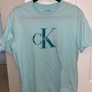 Men’s teal Calvin Klein tee t-shirt short sleeve